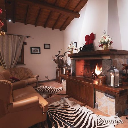 Casale La Rovere Монтальто-ди-Кастро Экстерьер фото