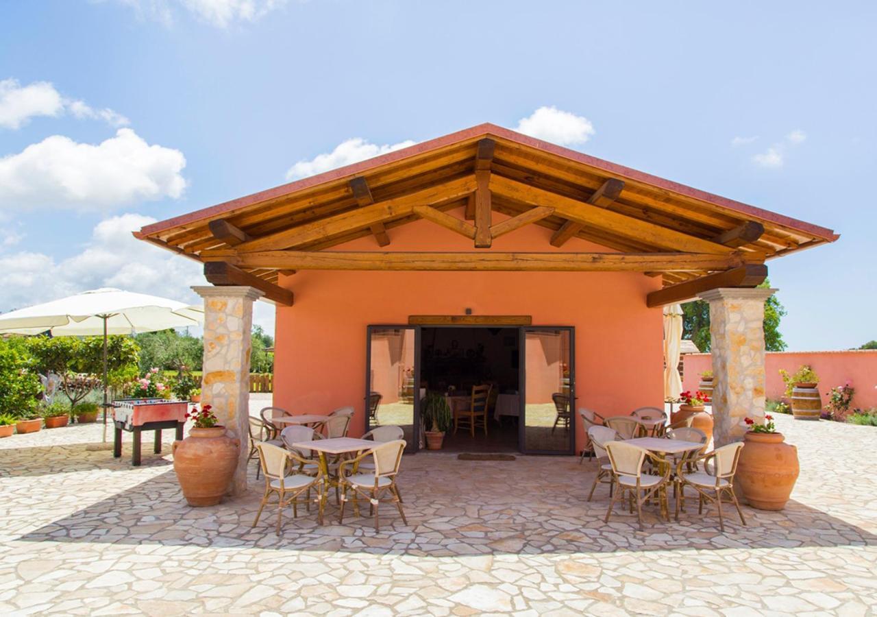Casale La Rovere Монтальто-ди-Кастро Экстерьер фото