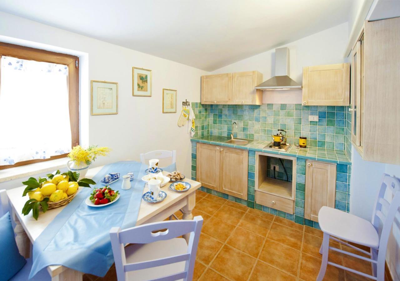 Casale La Rovere Монтальто-ди-Кастро Экстерьер фото