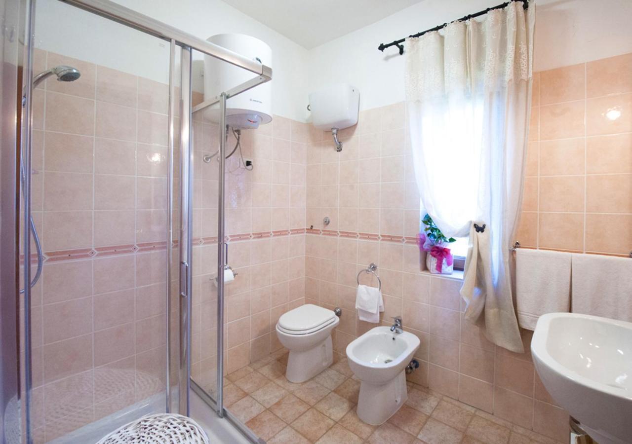 Casale La Rovere Монтальто-ди-Кастро Экстерьер фото